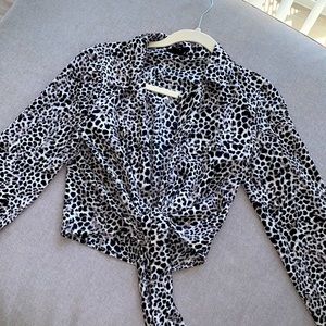 Leopard Print Tie Front Crop Top